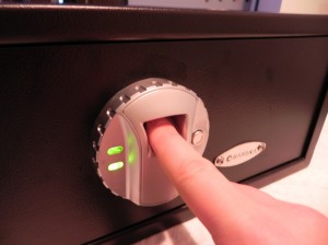 Barska Biometric Safe - Green light